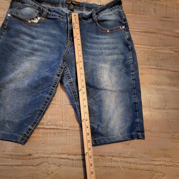 Southpole Jean Shorts Women's 20 Blue Distressed Y2K Embroidered Pockets - Picture 6 of 11